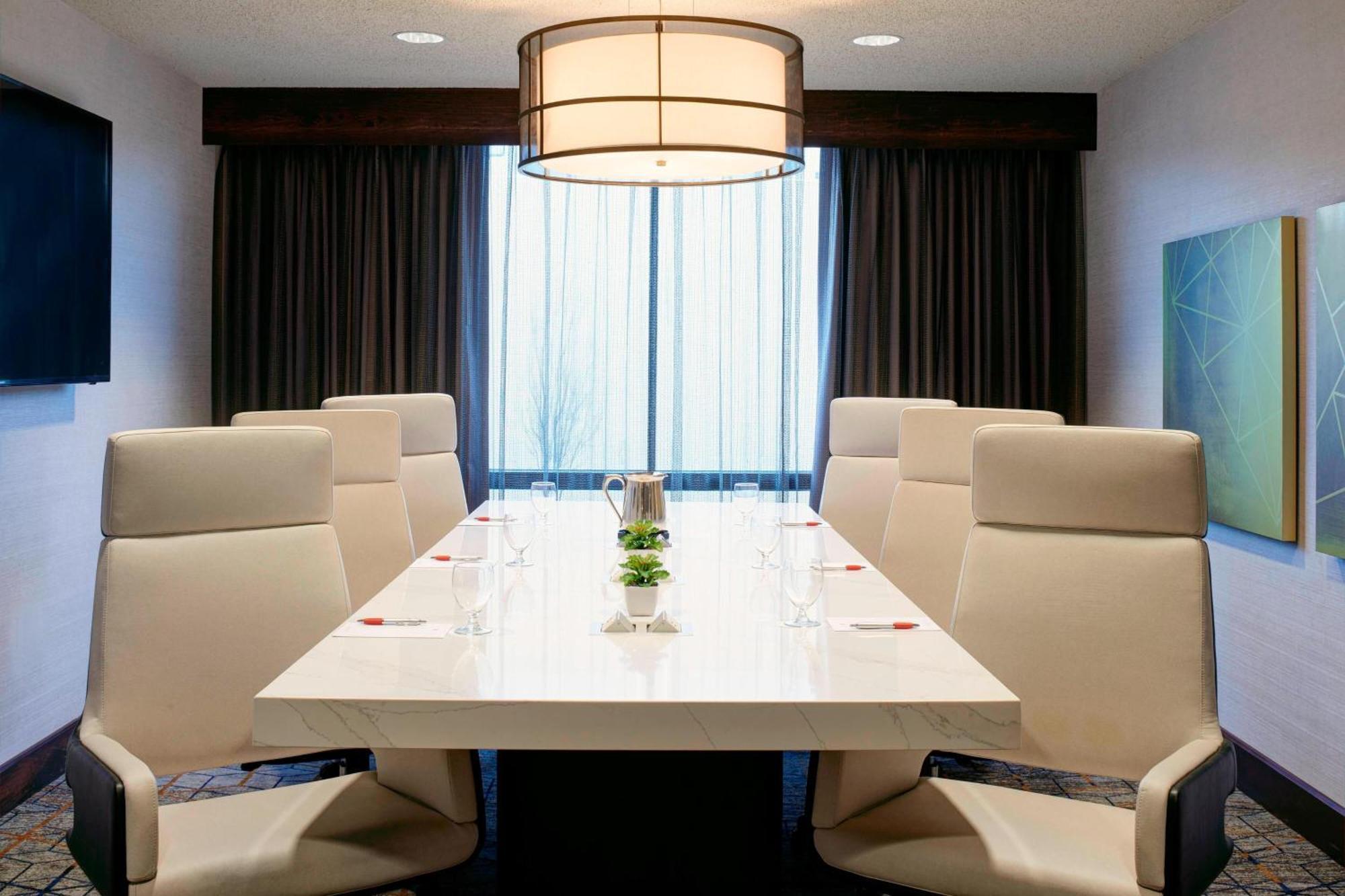 Kansas City Airport Marriott Ngoại thất bức ảnh