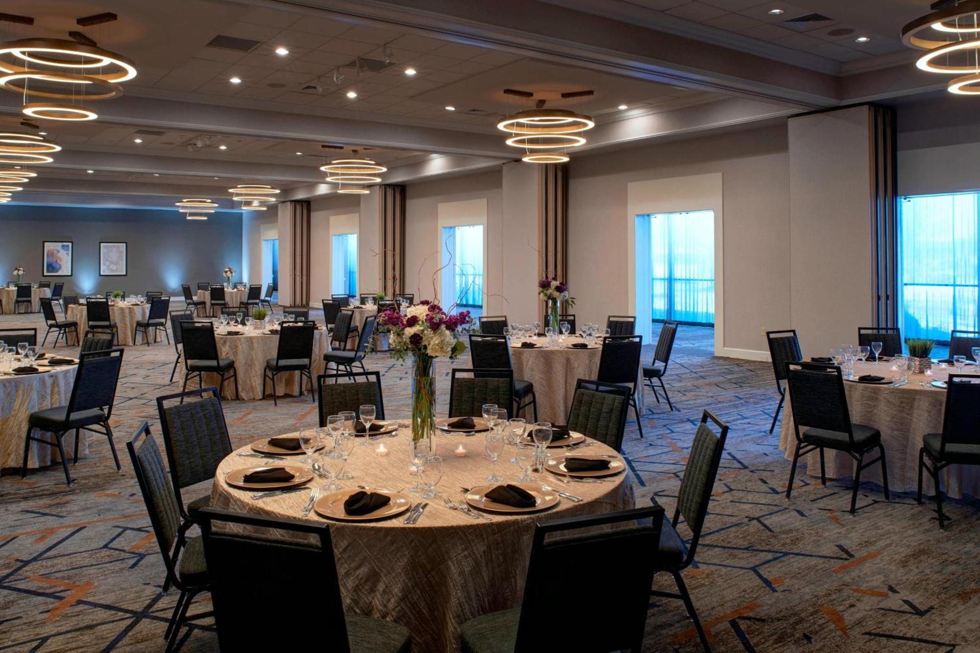Kansas City Airport Marriott Ngoại thất bức ảnh